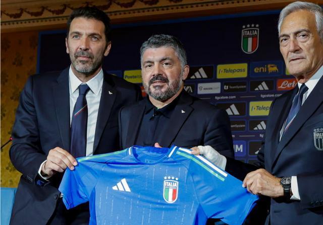 挥一般, 首秀力图大 挥一般, 首秀力图大