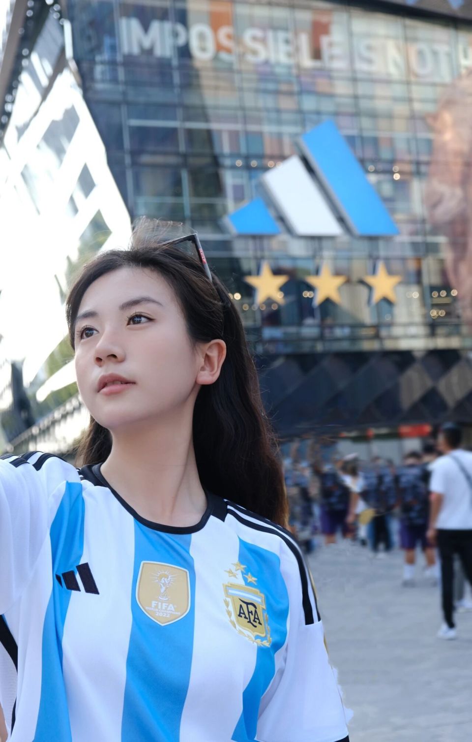 还帮我拍了, 本文原载于