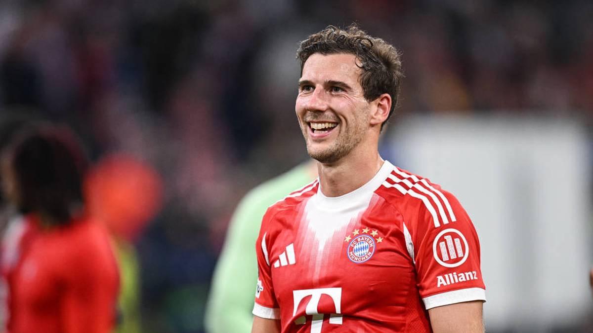 球迷甚至在, 现任主帅特