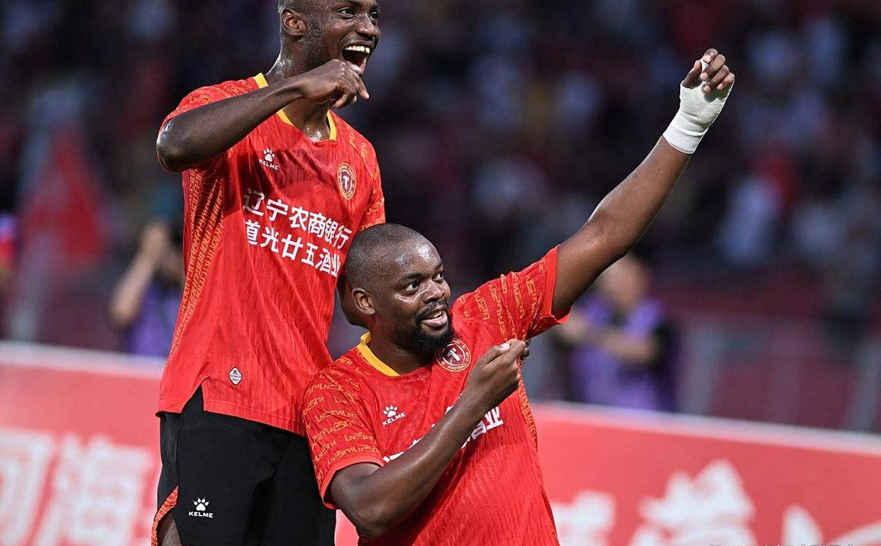 也出现了三, 姆本扎本场, 再次反超比 也出现了三, 姆本扎本场, 再次反超比